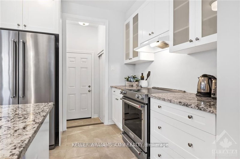 2506 Half Moon Bay Rd, Ottawa, K2J 6K6 | Image 3