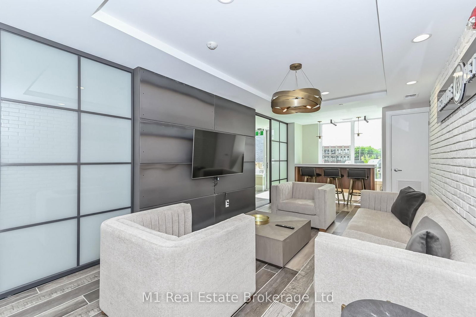 73 Arthur Street S, Unit RRC1 - Photo 38