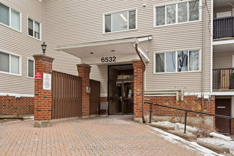 315 - 6532 Bilberry Dr, Ottawa, K1C 4N9 | Image 2