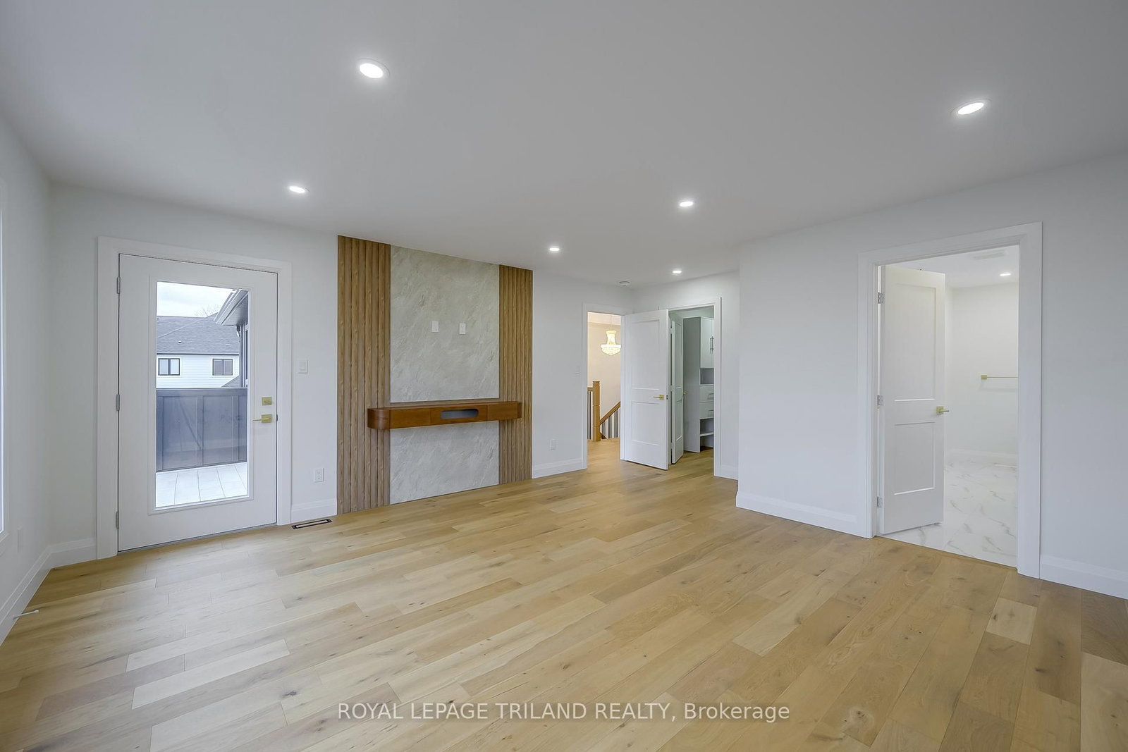 4038 AYRSHIRE Avenue • London South, ON photo 19