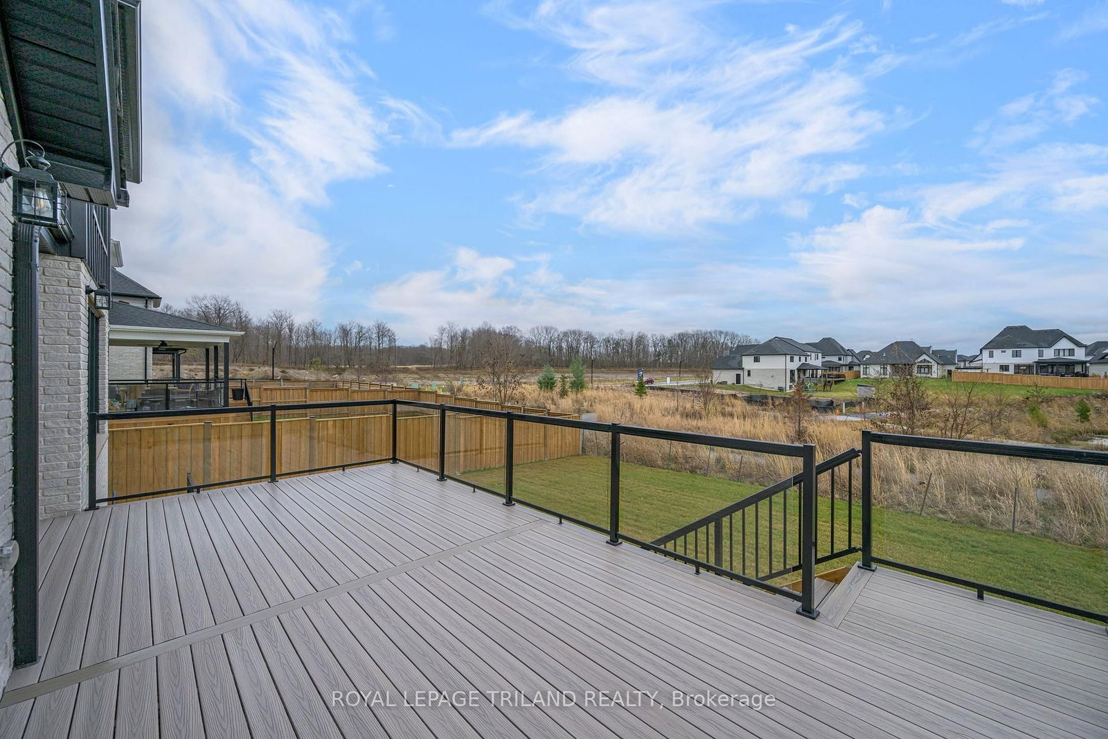 4038 AYRSHIRE Avenue • London South, ON photo 38