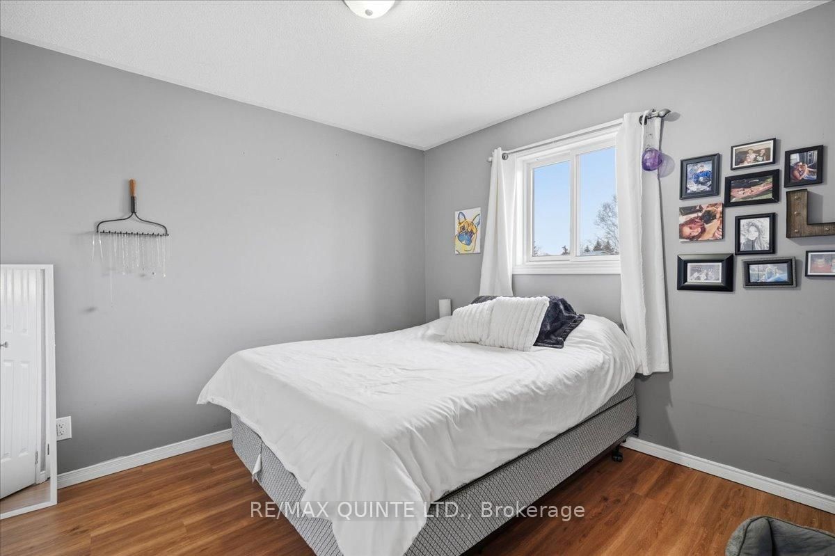 4 Harbourview Crescent • Prince Edward County, ON photo 21