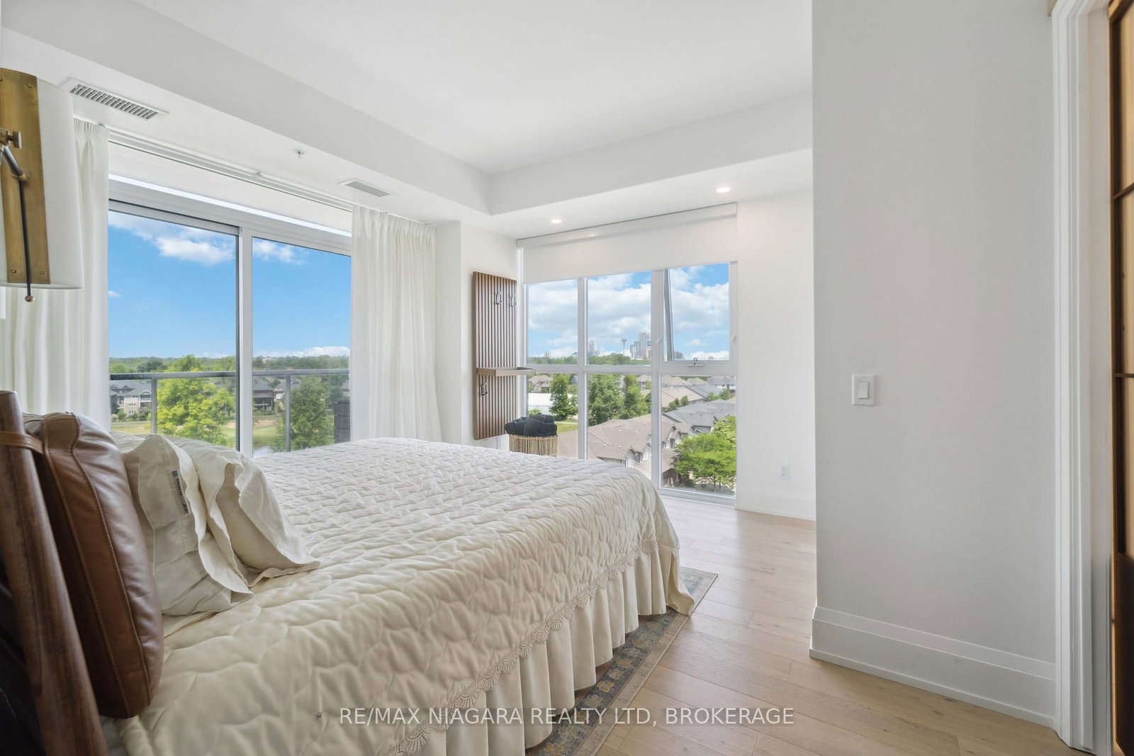 7711 Green vista Gate, Unit 601 - Photo 10