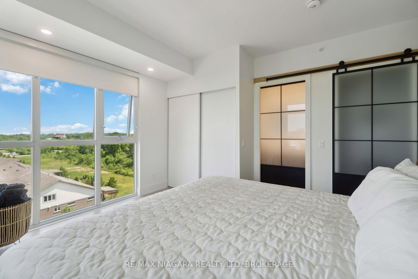 7711 Green vista Gate, Unit 601 - Photo 11