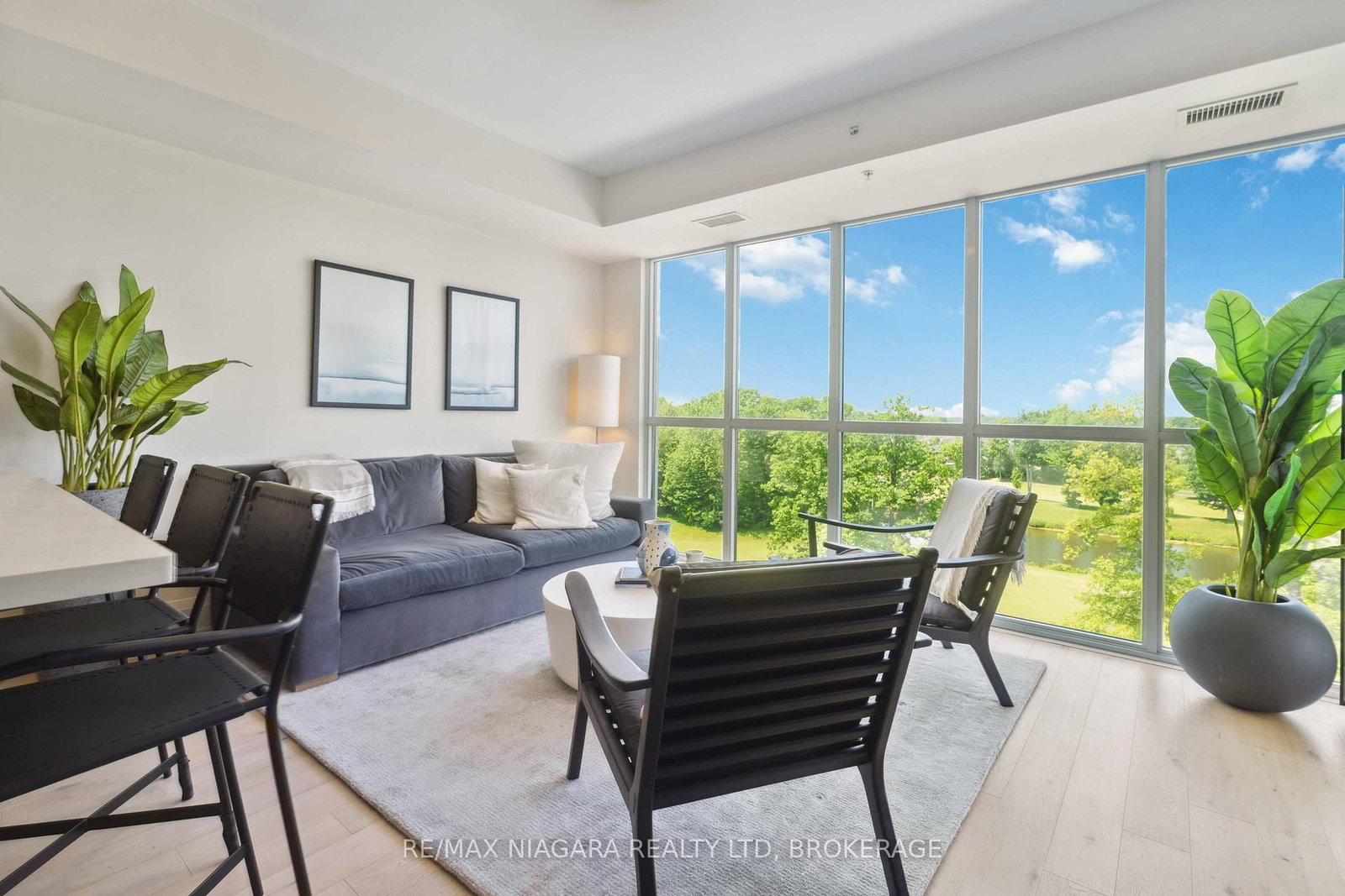 7711 Green vista Gate, Unit 601 - Photo 4