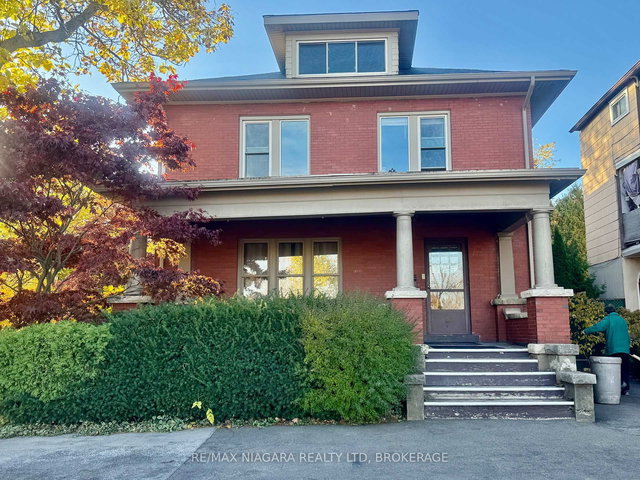 MAIN FLOOR - 101 Niagara Street