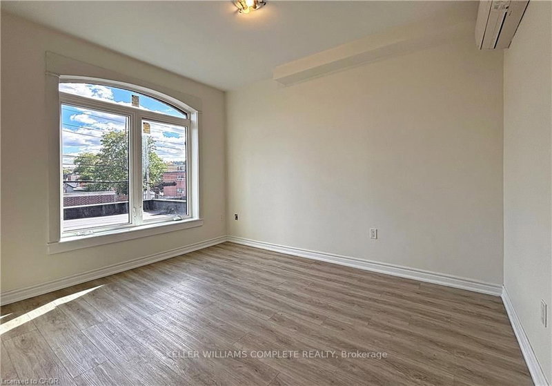 2 - 76 Wentworth St S, Hamilton, L8N 2Y9 | Image 2