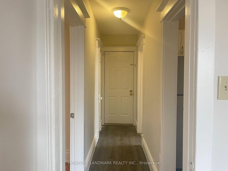 3 - 985 Main St E, Hamilton, L8M 1N3 | Image 2