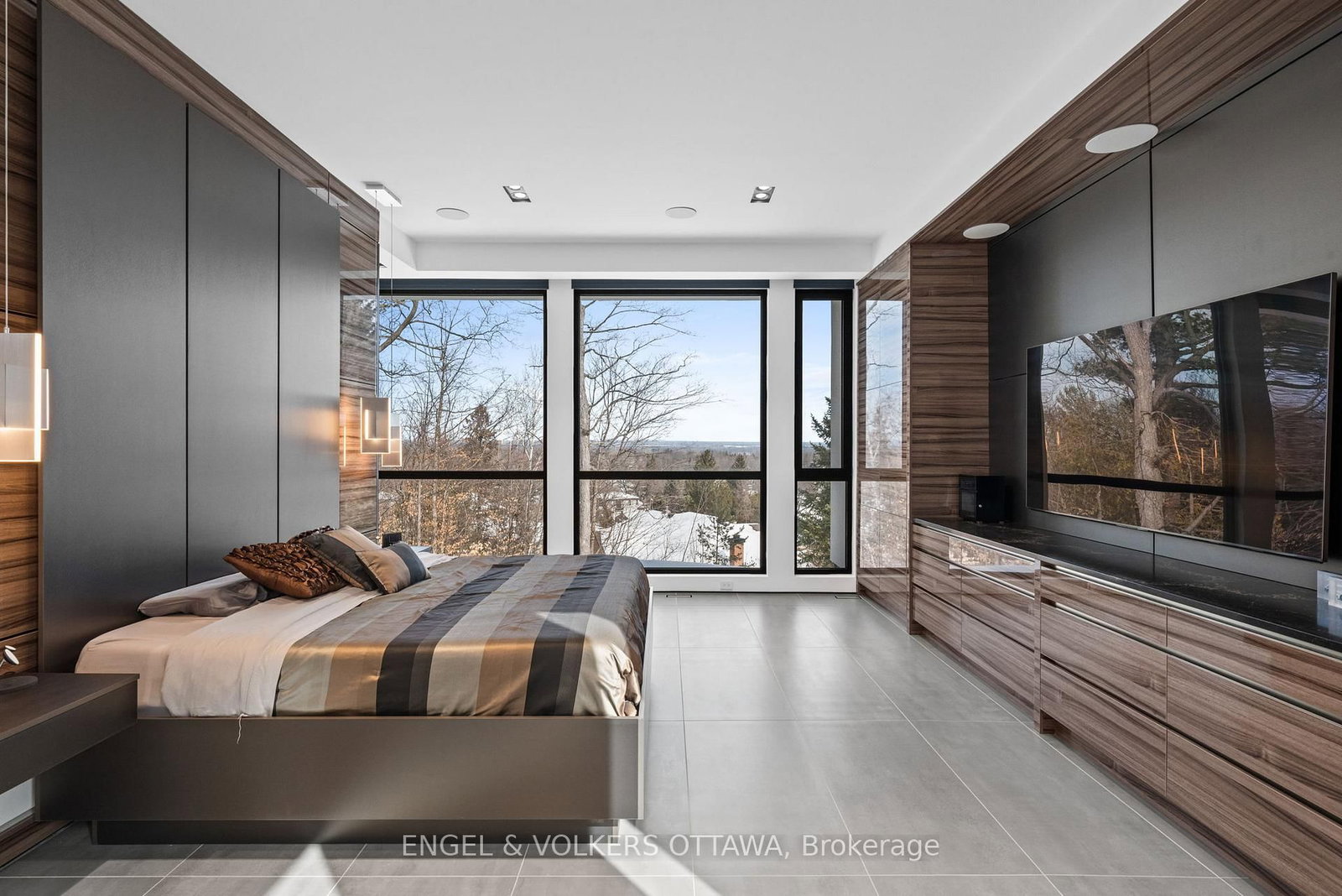 1 Delong Dr, Ottawa, view 31