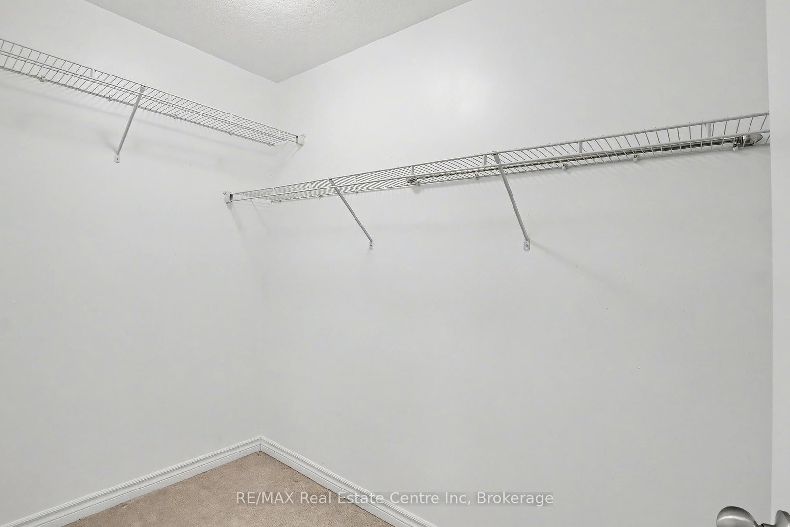 158 Kemp Crescent - Photo 21