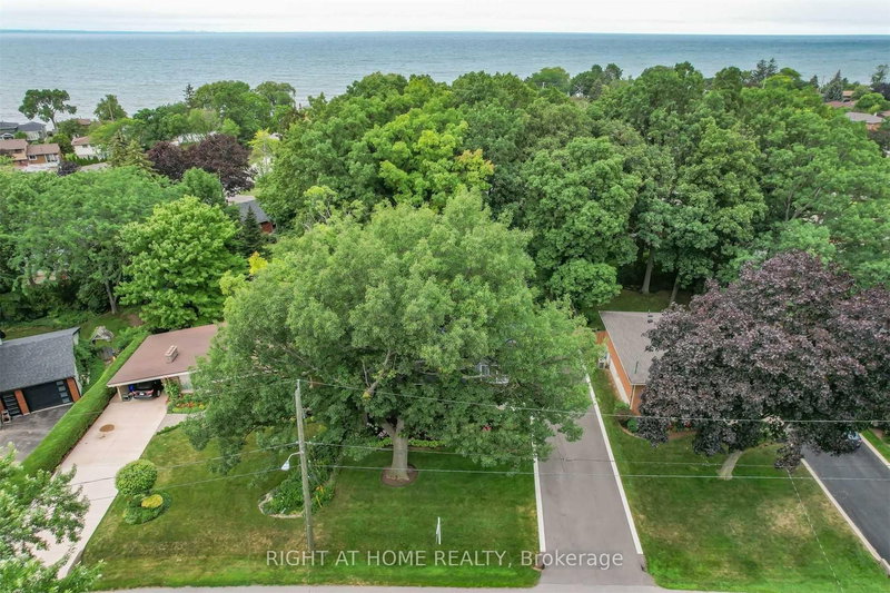 14 Forest Rd, Grimsby, L3M 2J3 | Image 3