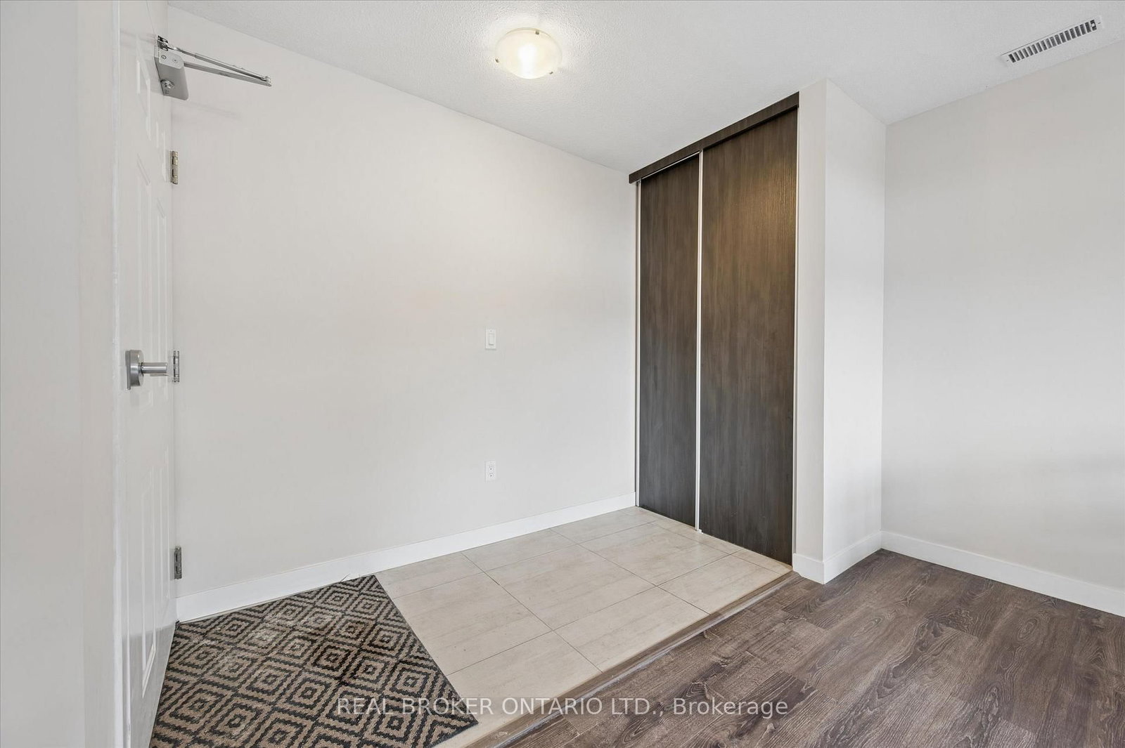 288 Albert Street, Unit 219 - Photo 15
