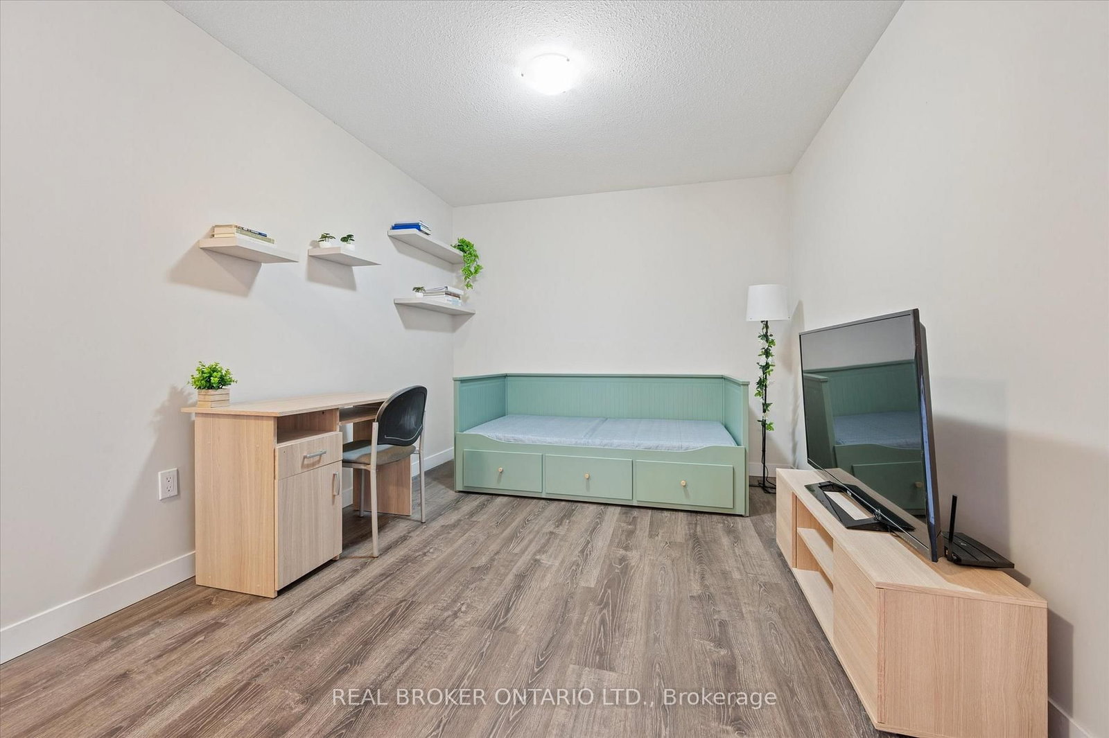 288 Albert Street, Unit 219 - Photo 18