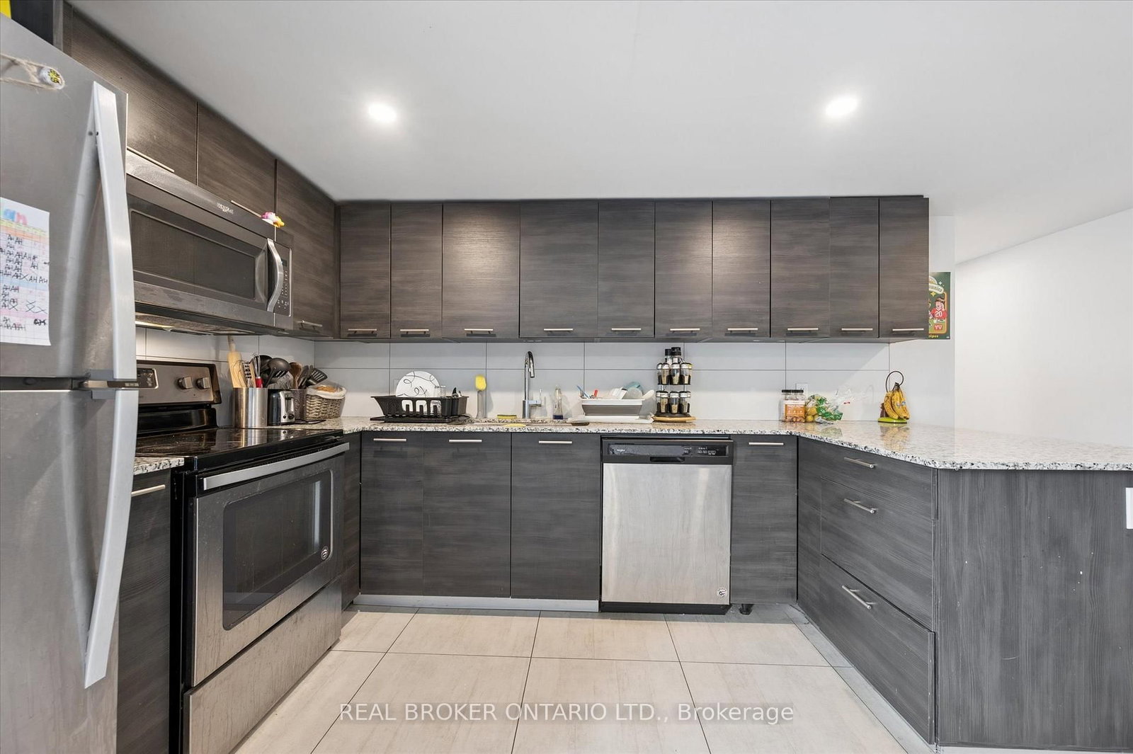 288 Albert Street, Unit 219 - Photo 8