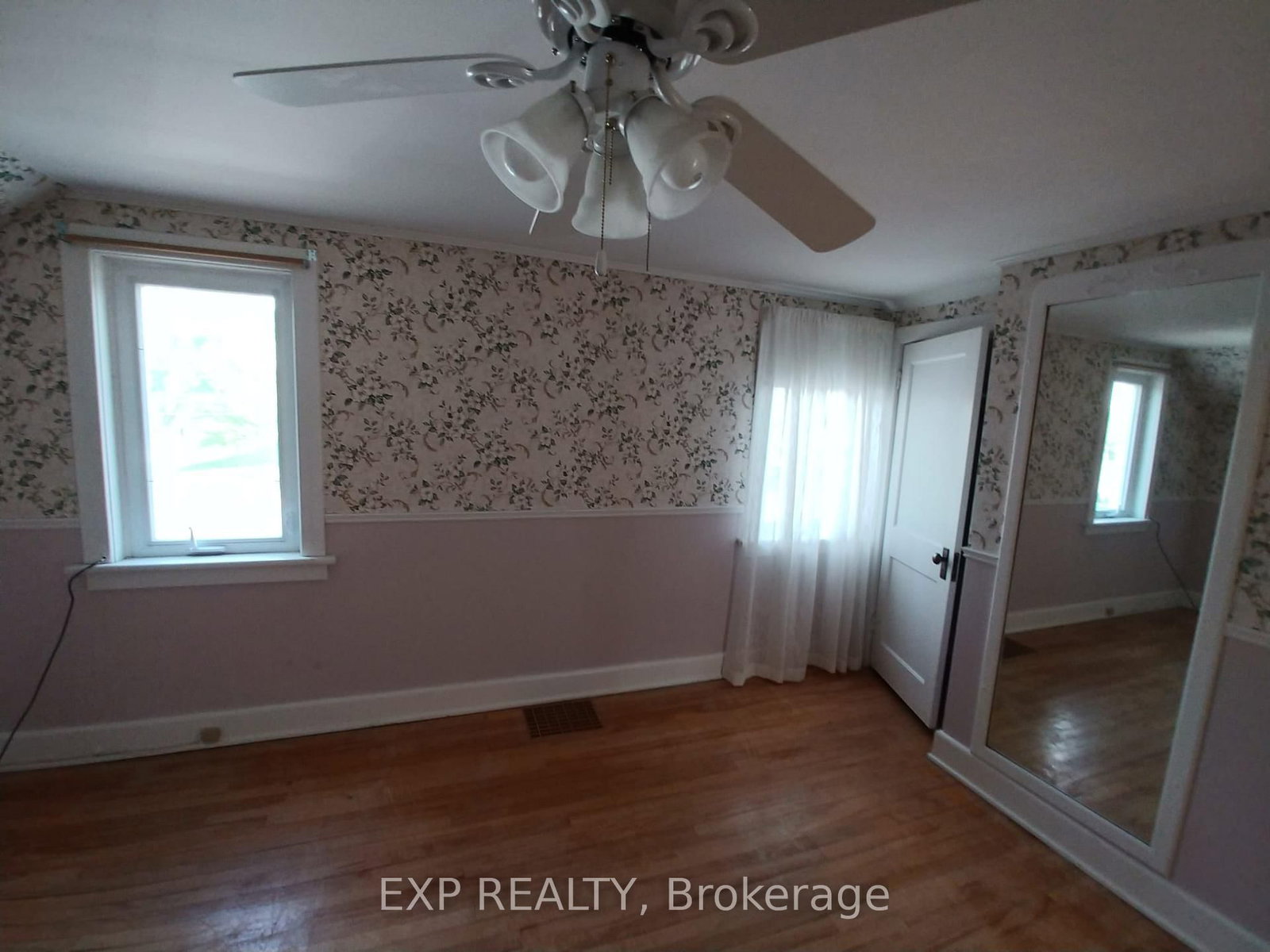 162 Woodroffe Avenue - Photo 14