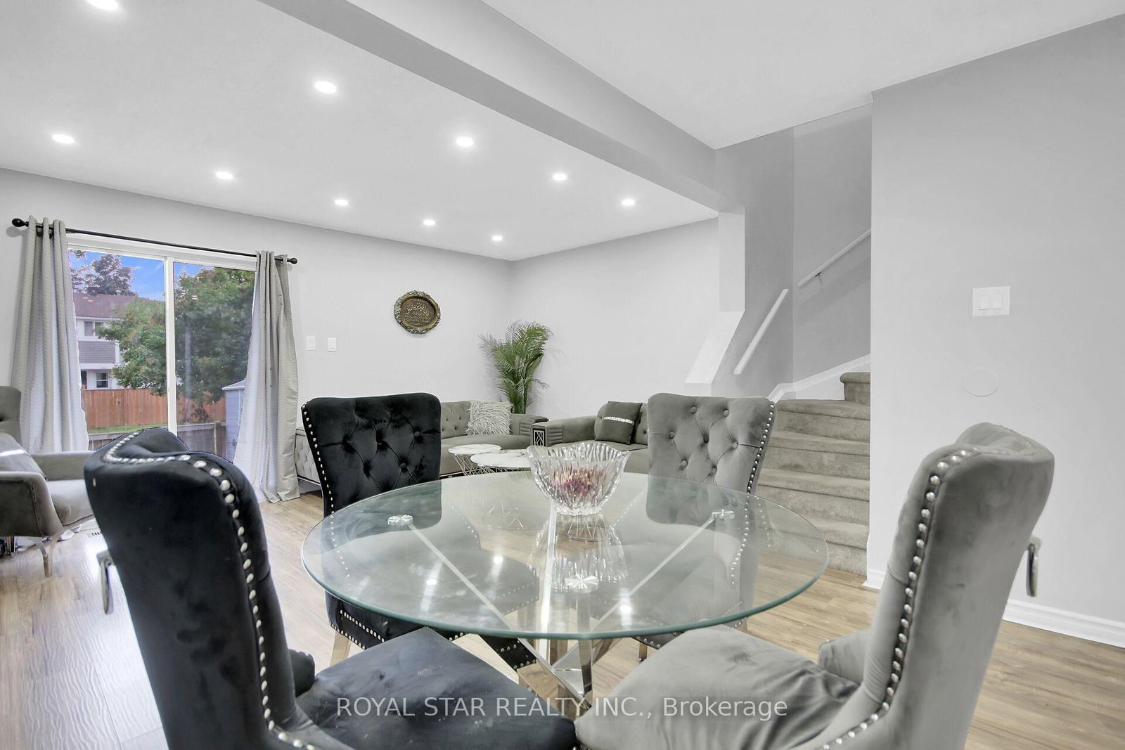 2761 Pimlico Crescent - Photo 12