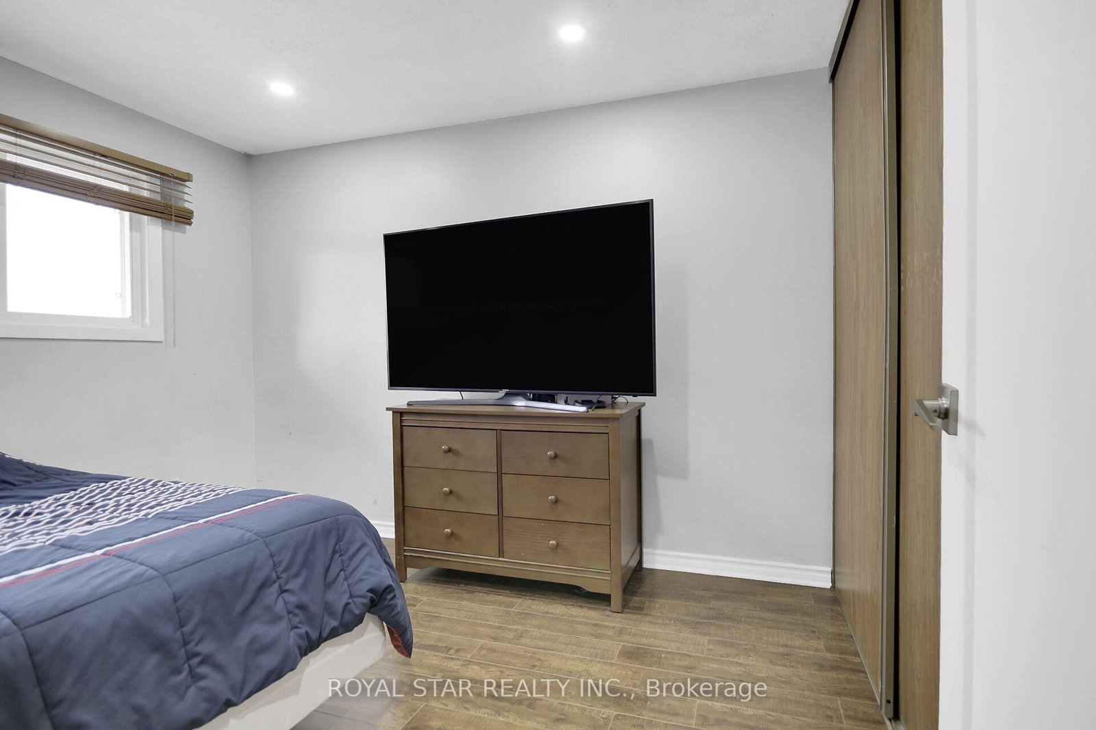 2761 Pimlico Crescent - Photo 27