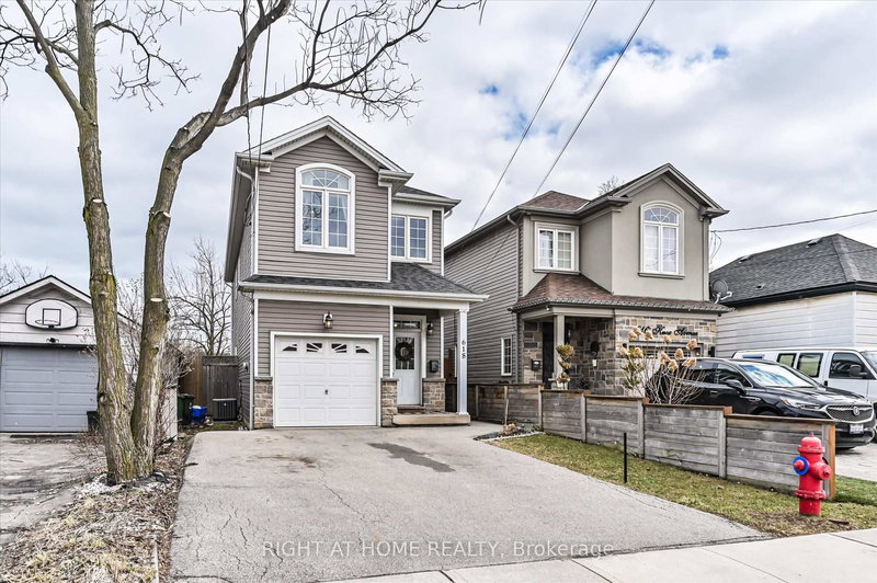 618 Knox Ave, Hamilton, L8H 6K3 | Image 2