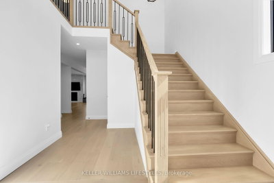 104 Crestview Drive • Middlesex Centre, ON photo 7