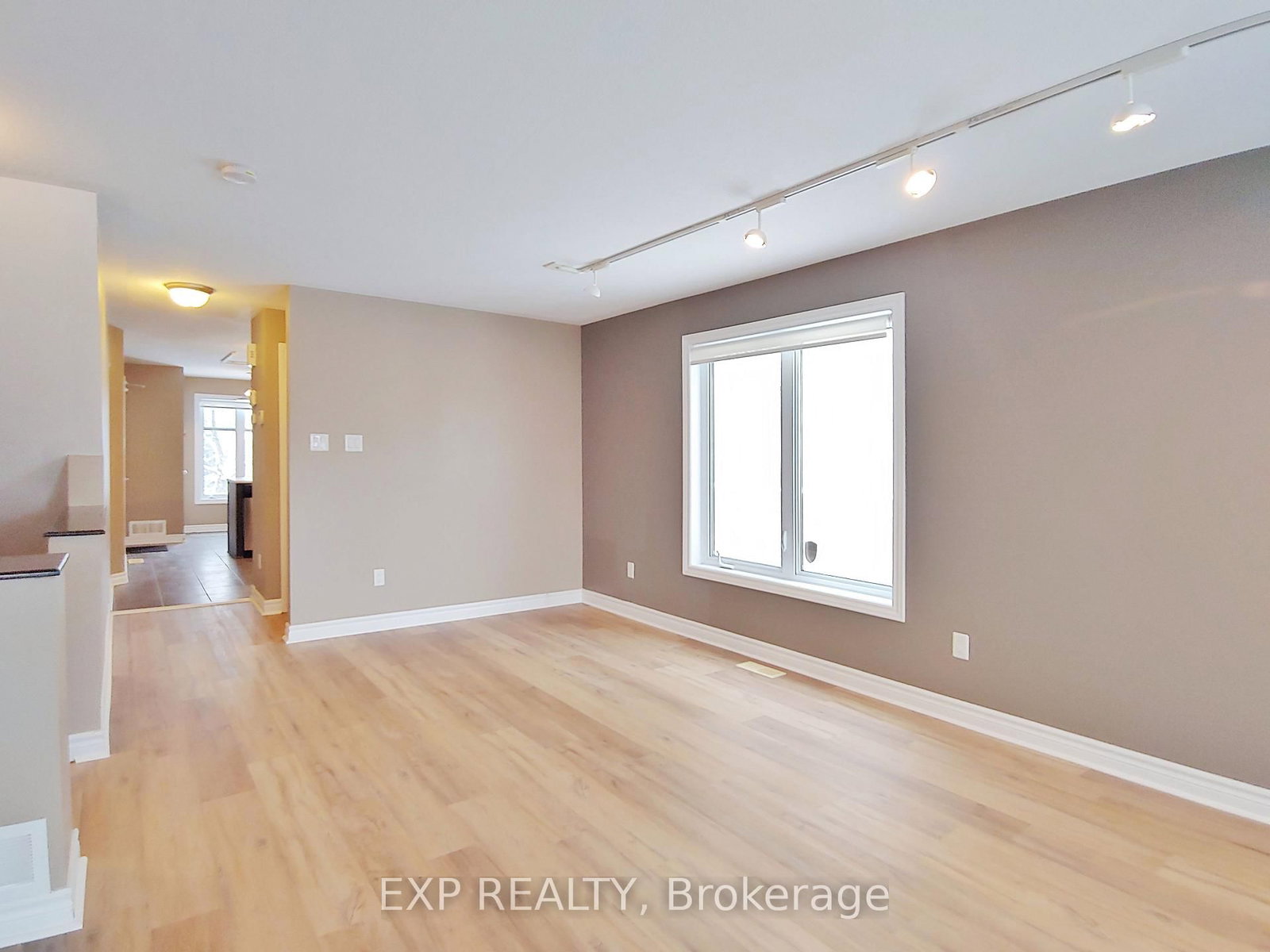 605 Chapman Mills Drive • #B • Ottawa, ON photo 10