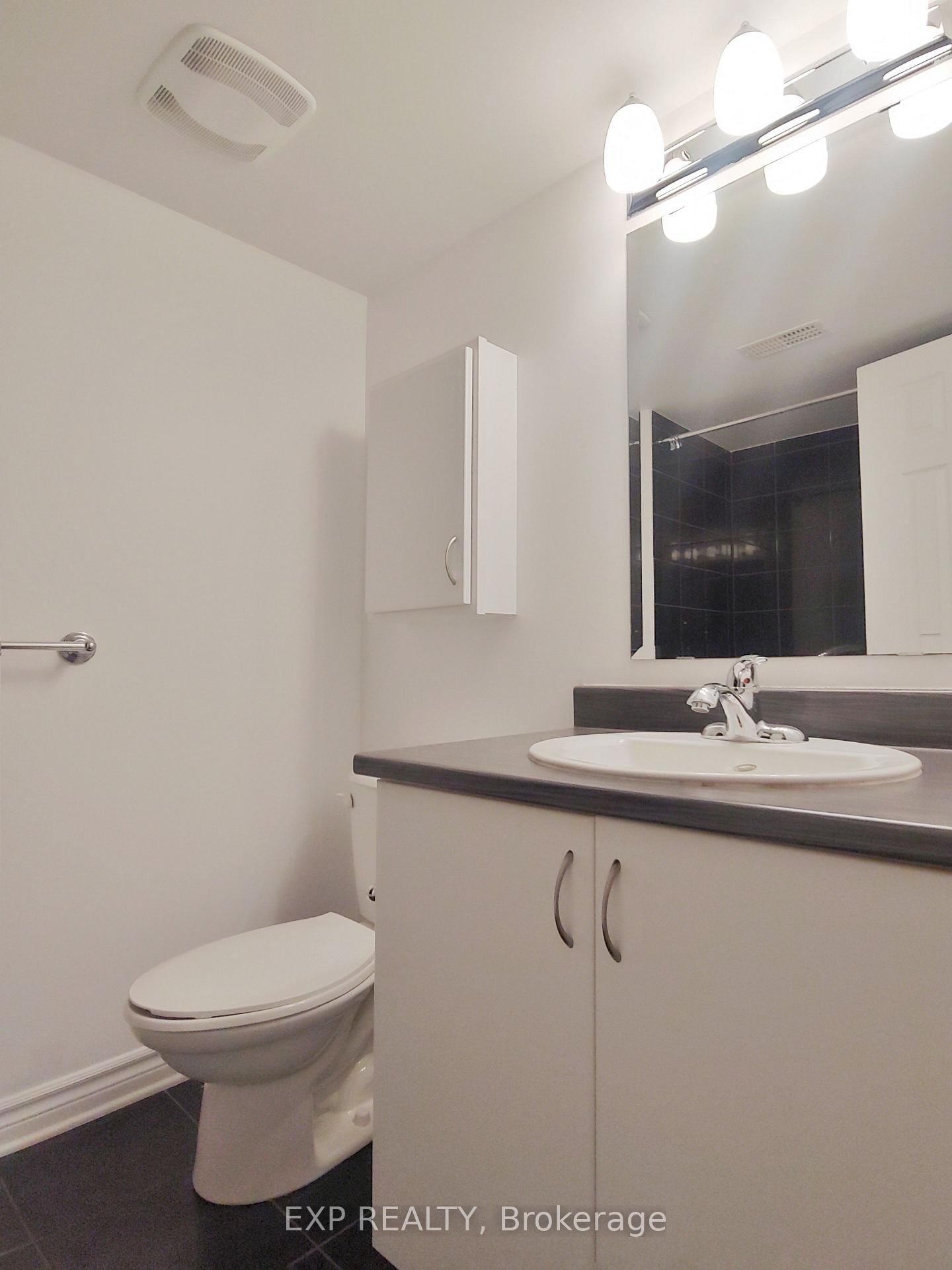 605 Chapman Mills Drive • #B • Ottawa, ON photo 16