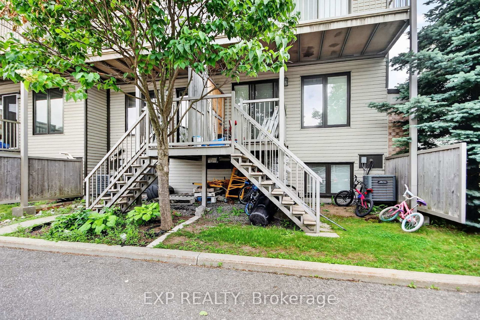 605 Chapman Mills Drive • #B • Ottawa, ON photo 27