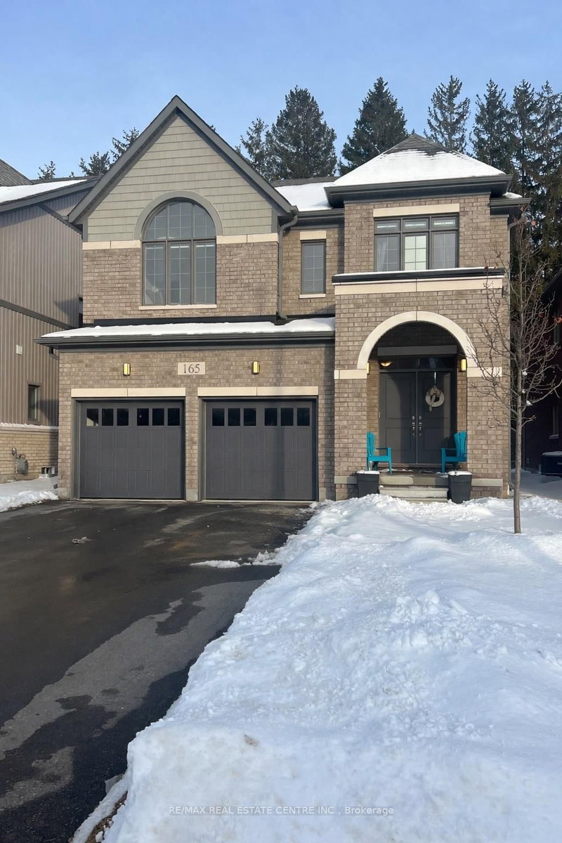 home for lease on 165 Dingman Street