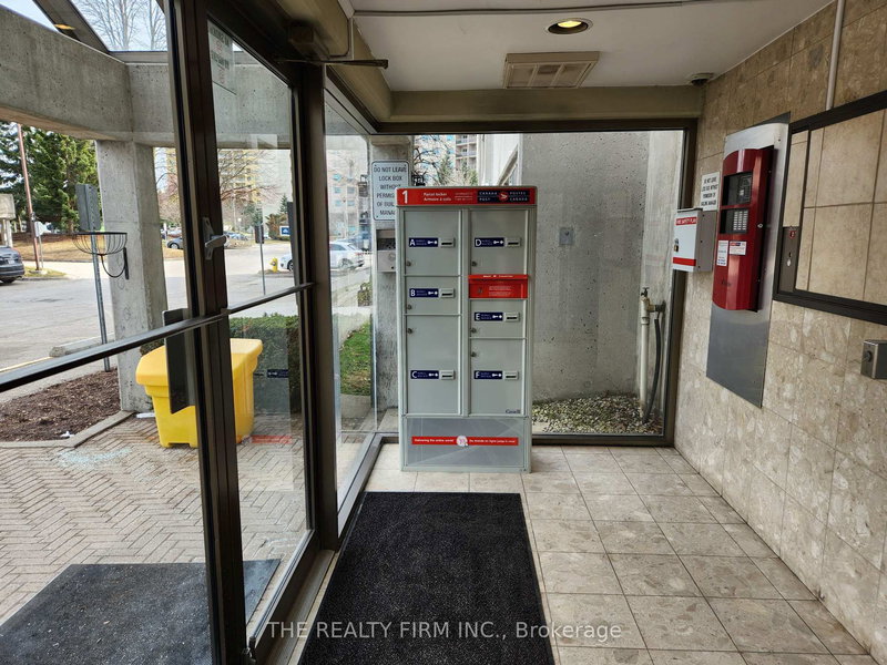 309 - 570 Proudfoot Lane, London North, N6H 4Z1 | Image 3