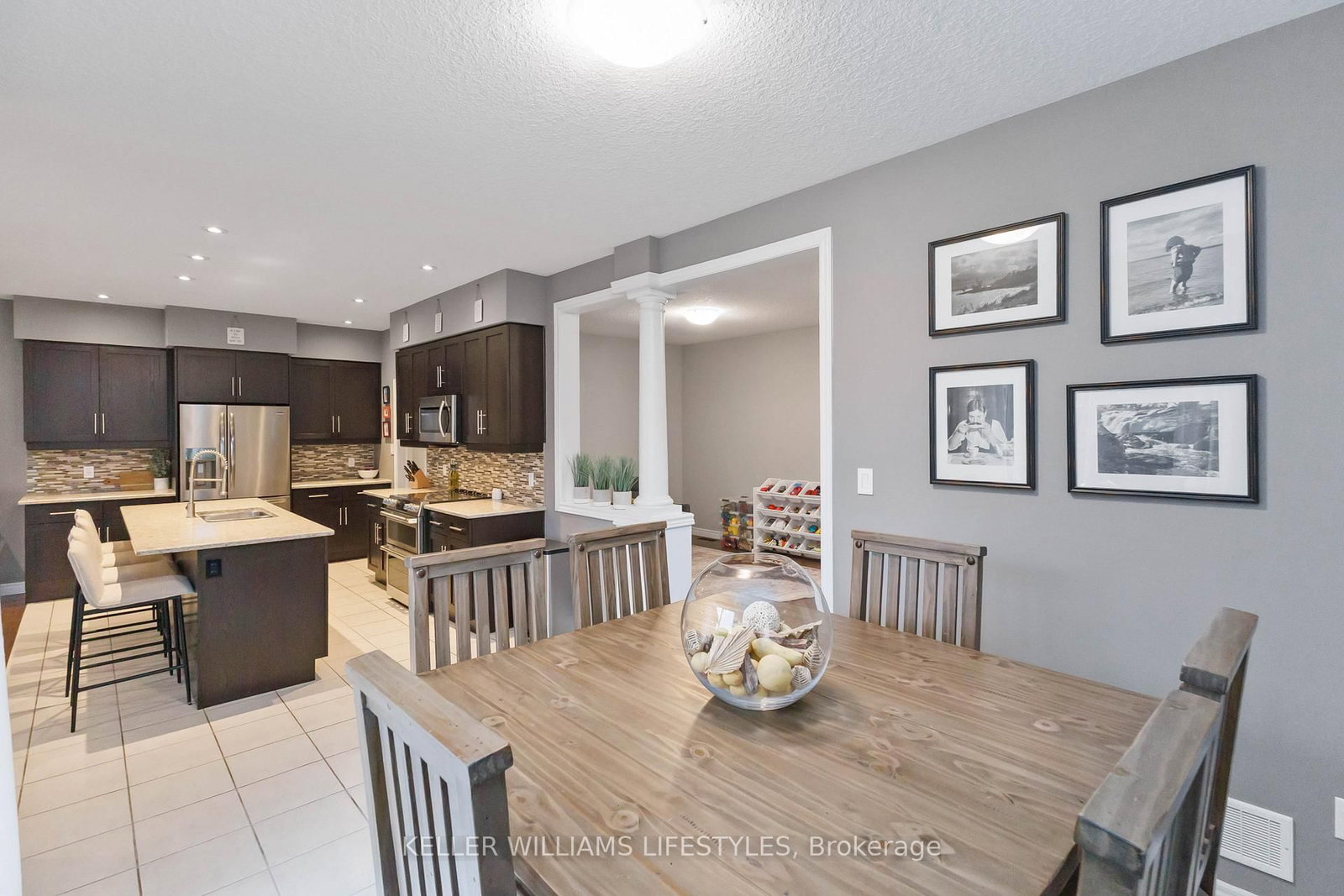 Detached House for sale at 488 Blackacres Boulevard, London North, Ontario, N6G 0J6 - North E - MLS: X12885532