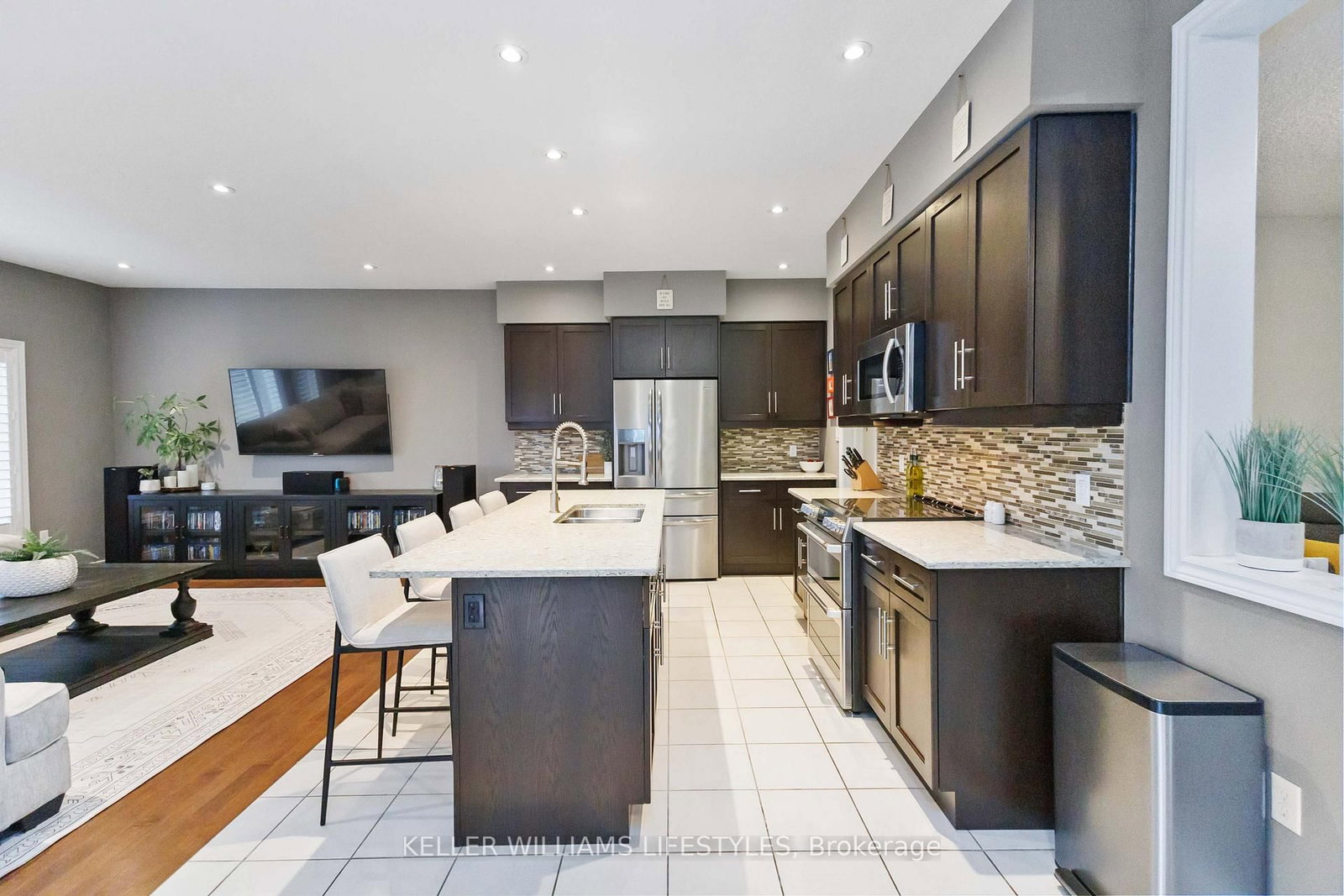 Detached House for sale at 488 Blackacres Boulevard, London North, Ontario, N6G 0J6 - North E - MLS: X12885532