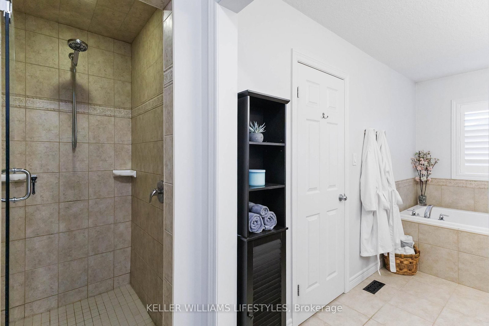 Detached House for sale at 488 Blackacres Boulevard, London North, Ontario, N6G 0J6 - North E - MLS: X12885532