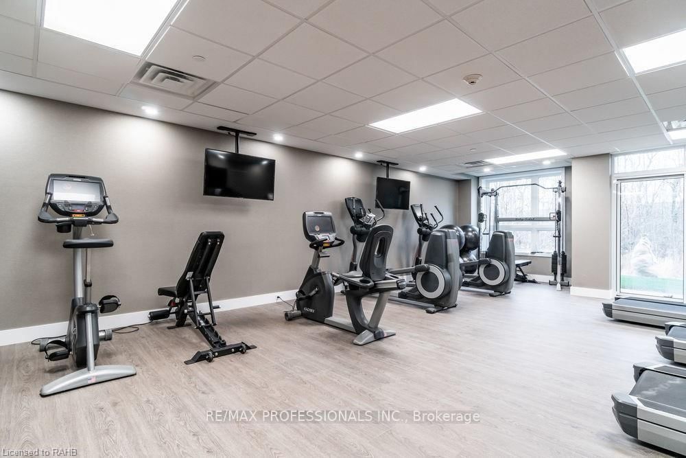 Condo for lease at 124-101 Shoreview Place, Hamilton, Ontario, L8E 0K2 - Lakeshore - MLS: X12885582