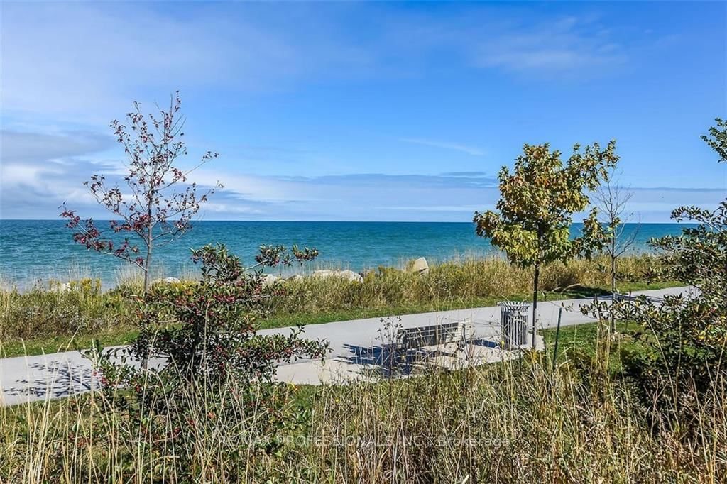 Condo for lease at 124-101 Shoreview Place, Hamilton, Ontario, L8E 0K2 - Lakeshore - MLS: X12885582