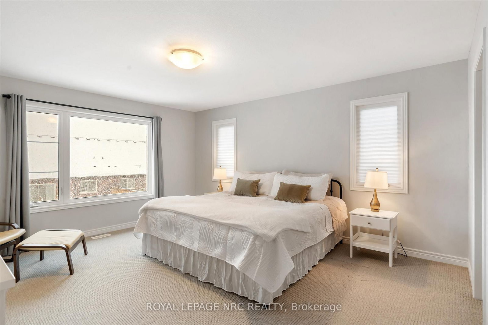 Detached House for sale at 20 Myrtle Street, Pelham, Ontario, L0S 1E6 - Fonthill - MLS: X12885662