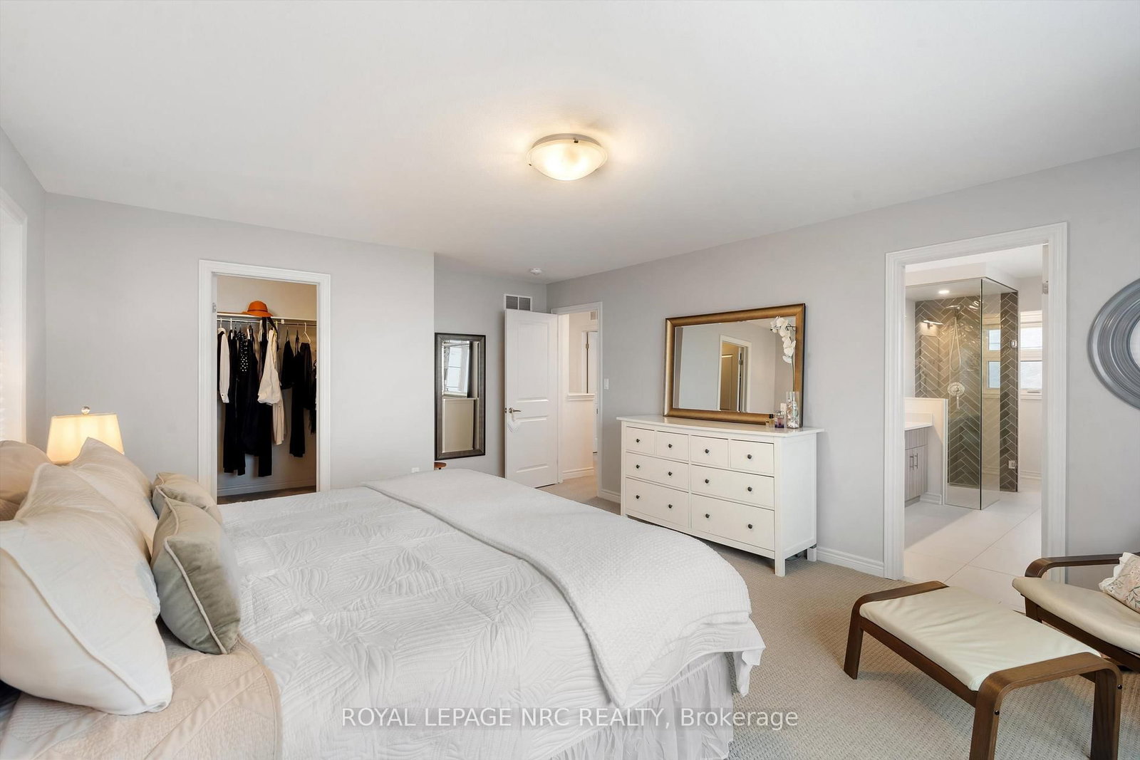 Detached House for sale at 20 Myrtle Street, Pelham, Ontario, L0S 1E6 - Fonthill - MLS: X12885662