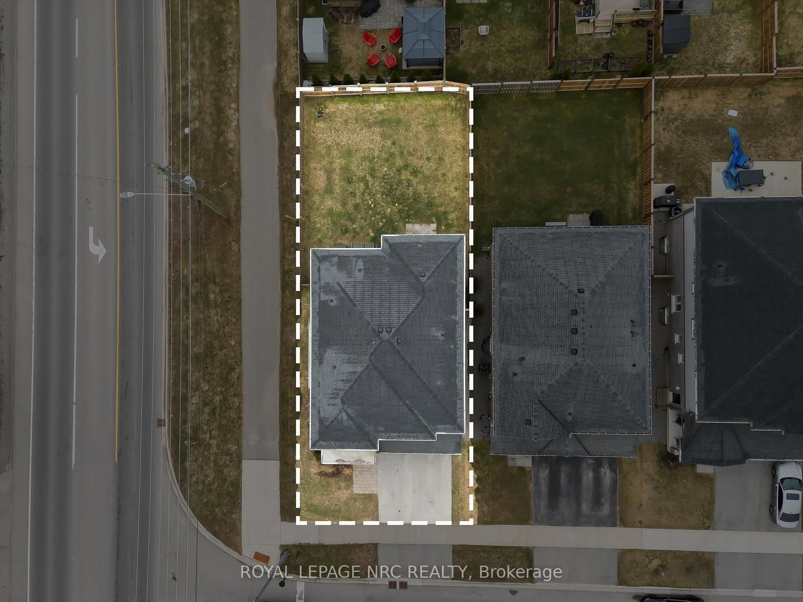 Detached House for sale at 20 Myrtle Street, Pelham, Ontario, L0S 1E6 - Fonthill - MLS: X12885662