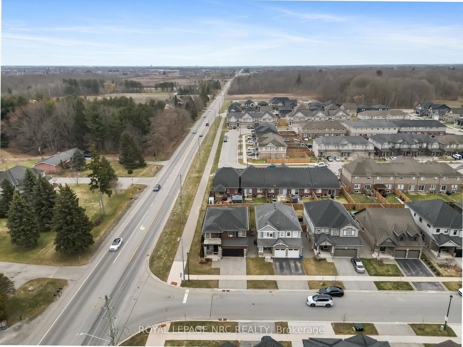 Detached House for sale at 20 Myrtle Street, Pelham, Ontario, L0S 1E6 - Fonthill - MLS: X12885662