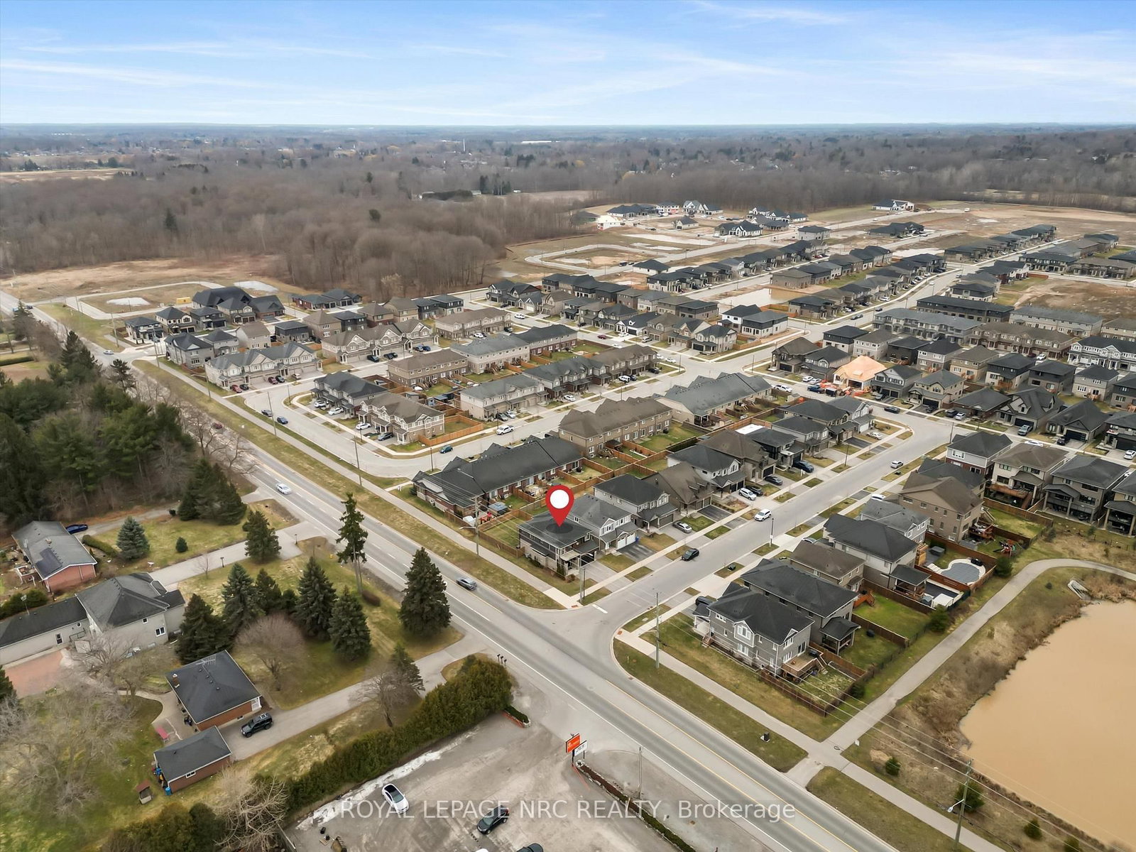 Detached House for sale at 20 Myrtle Street, Pelham, Ontario, L0S 1E6 - Fonthill - MLS: X12885662