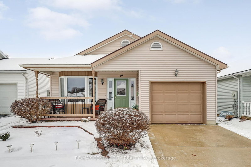 19 Brasher Dr, Tillsonburg, N4G 5T2 | Image 2