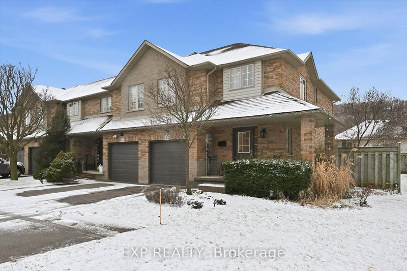 22 - 18 Cedar St, Grimsby, L3M 5M8 | Image 2