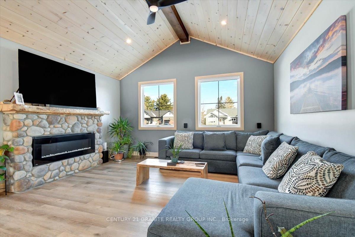 Detached House for sale at 10 Bancroft Ridge Drive, Bancroft, Ontario, K0L 1C0 - Bancroft Ward - MLS: X12885754