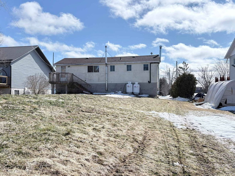 268 McGuire Beach Rd, Kawartha Lakes, K0M 2B0 | Image 2