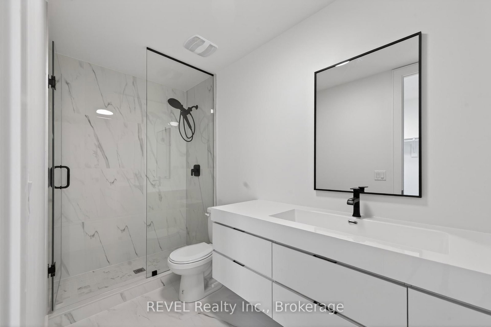 50 Everett Common - Photo 18