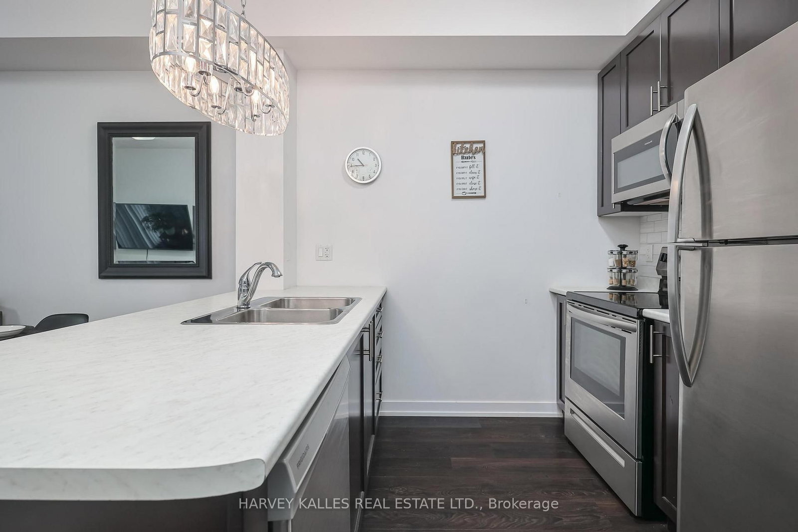 101 Shoreview Place • #122 • Hamilton, ON photo 13