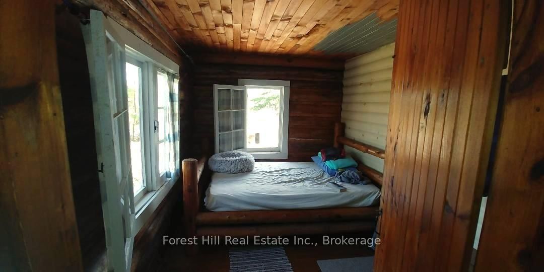 1 Cash Island D328 Island • Parry Sound Remote Area, ON photo 13