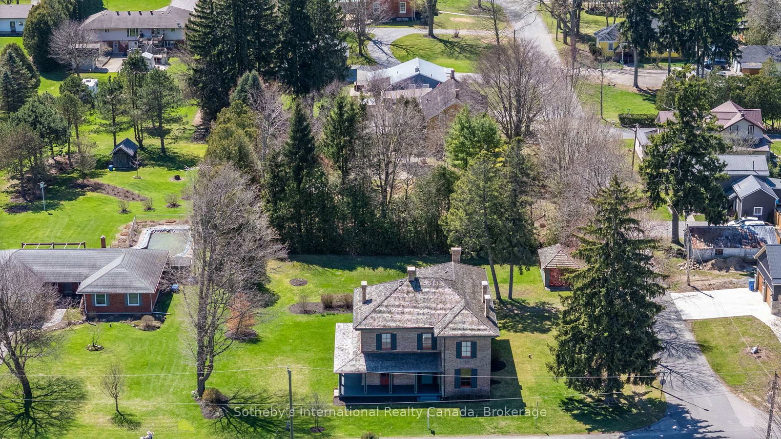 22 Lamport Street • Norfolk, ON photo 49