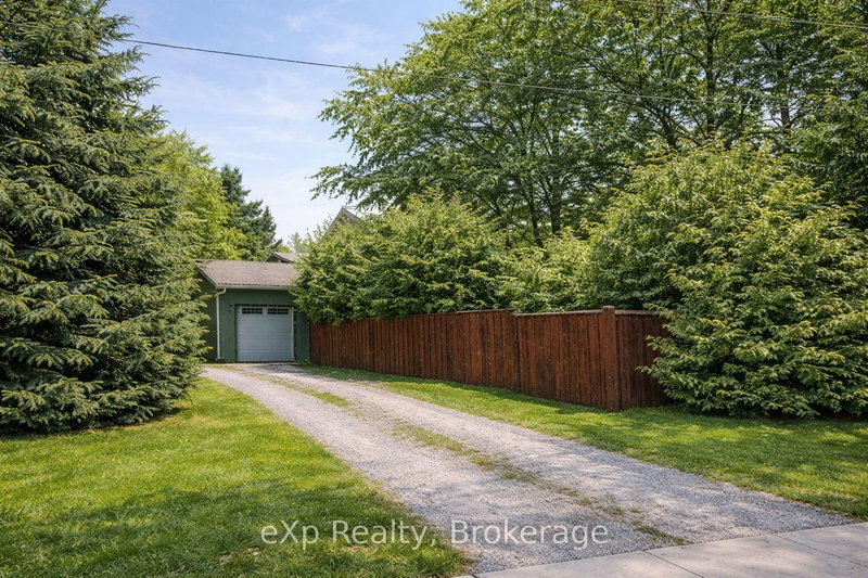 144 Main St W, Grey Highlands, N0C 1H0 | Image 2
