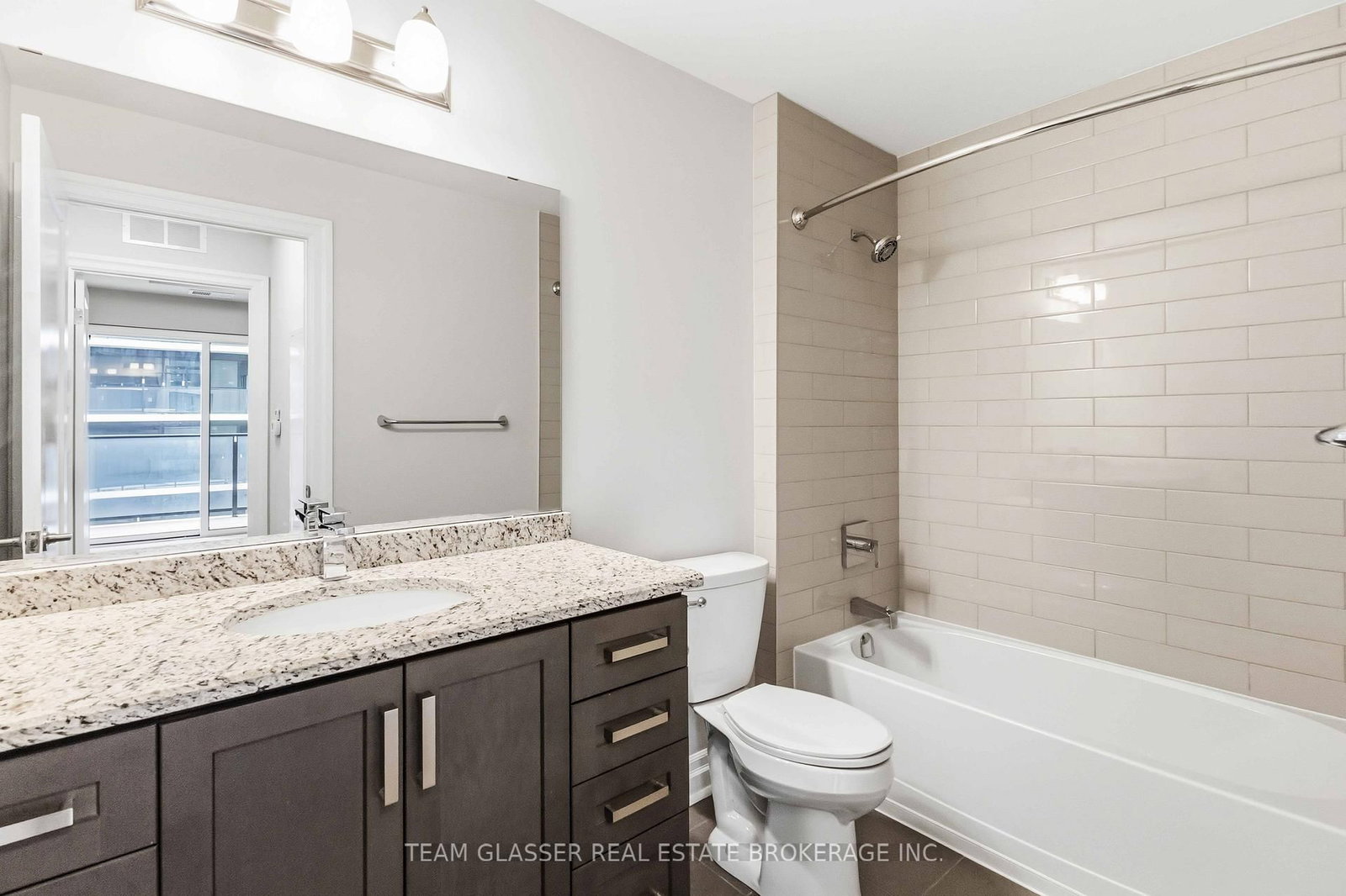 505 TALBOT Street, Unit 1308 - Photo 32