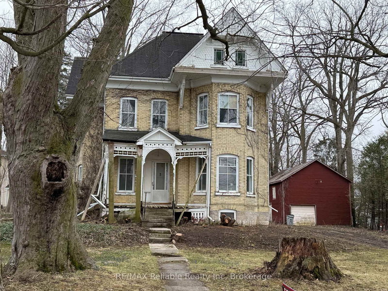 101 Centre St, Huron East, N0K 1W0 | Image 2