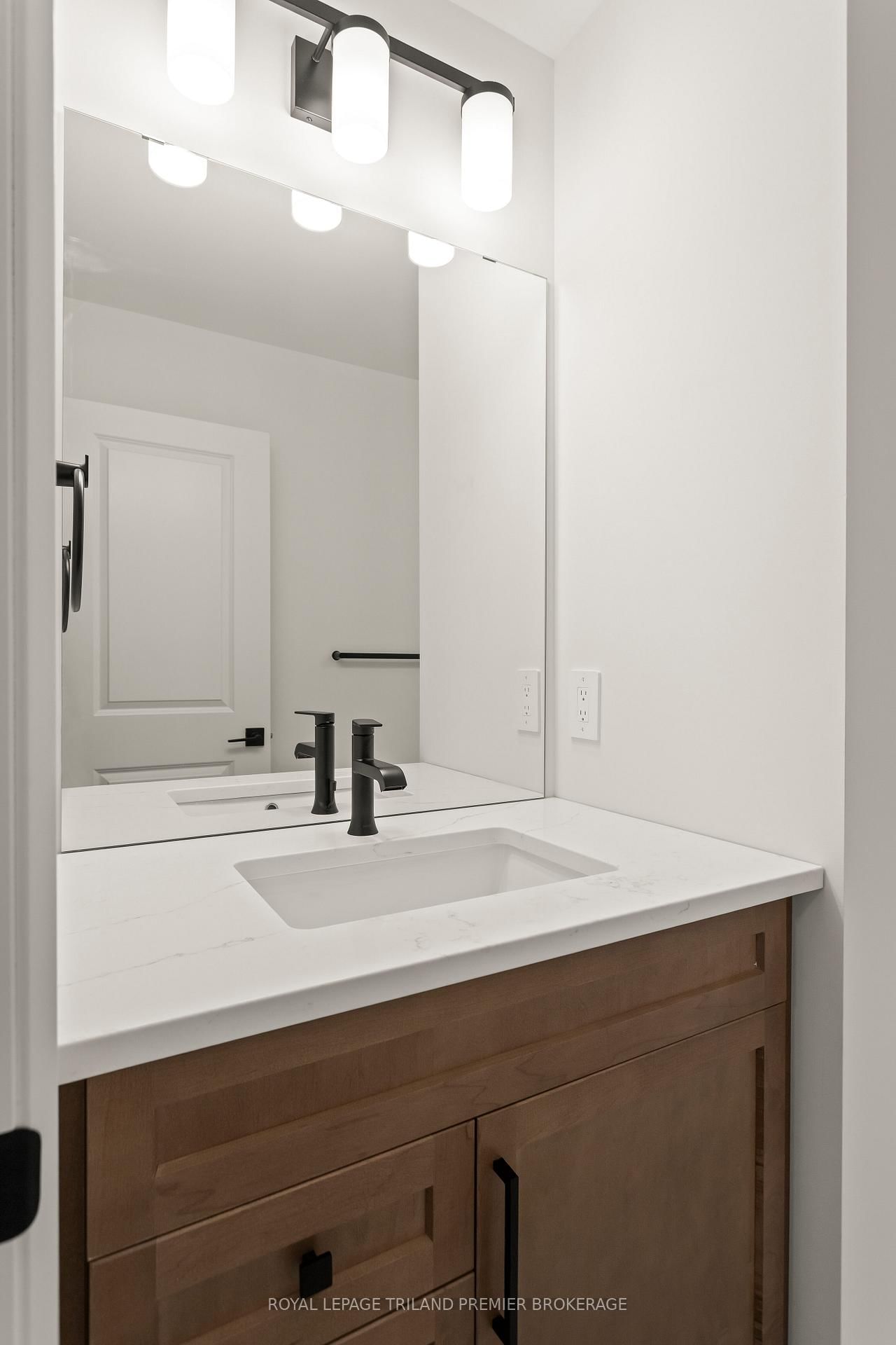 2787 BUROAK Drive - Photo 38